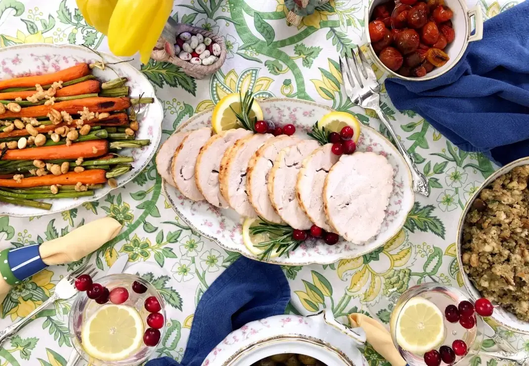 5 conseils pour recevoir virtuellement pour le souper de Pâques